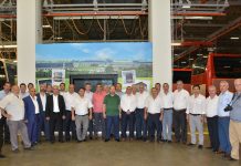 Mercedes-Benz Türk, özel halk otobüsü dernek yöneticilerini ağırladı