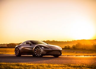 ASTON MARTIN’İN YENİ “VANTAGE” MODELİ CENEVRE’DE TANITILDI