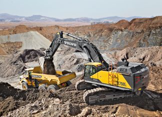 MERMERİN LİDERİ YENİ MODELLERİ İLE SAHNE ALIYOR