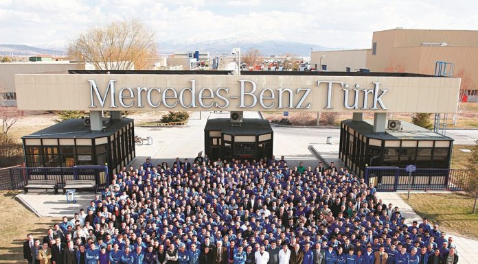 Mercedes-Benz Türk Aksaray Kamyon Fabrikası 30. yaşını kutluyor