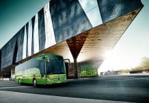 Mercedes-Benz Türk, yenilediği Tourismo ile Türkiye’yi geziyor