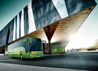 Mercedes-Benz Türk, yenilediği Tourismo ile Türkiye’yi geziyor