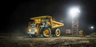 VOLVO RİJİT KAMYONLARINI TANITTI