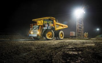 VOLVO RİJİT KAMYONLARINI TANITTI