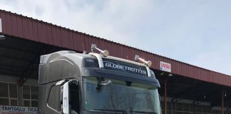 Tantaoğlu Ticaret’e ilk Volvo Trucks teslimatı