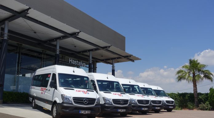 Mercedes-Benz Türk, Anex Tour’un filosuna 50 adet Sprinter teslim etti.