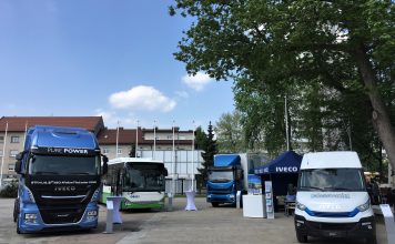 IVECO, Avrupa Komisyonu tarafından teşvik edilen sürdürülebilir mobilite konferansı TEN-T Days 2018’de doğal gazla çalışan bütün filosunu tanıttı