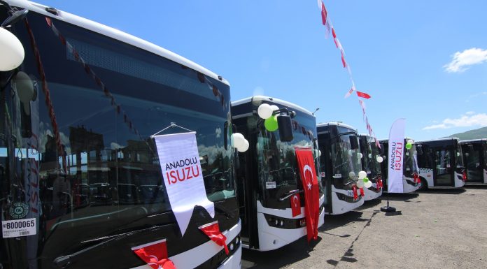 Anadolu Isuzu’dan Bingöl’e 80 araçlık dev teslimat
