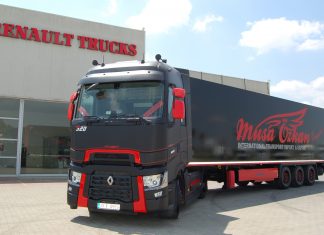 RENAULT TRUCKS’IN ÖZEL TASARIMI T PASSION YÜKSEK KABİN ÇEKİCİ, MUSA ÖZKAN LOJİSTİK FİLOSUNDA