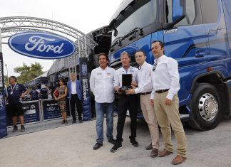 Ford Trucks yeni çekicisi M-Sport’un hizmetinde