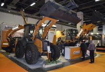 CASE, ‘ROAD2TUNNEL FUARI’NDA YÜKSEK PERFORMANS VE KONFORU BİR ARADA SUNAN İŞ MAKİNELERİNİ SERGİLEDİ