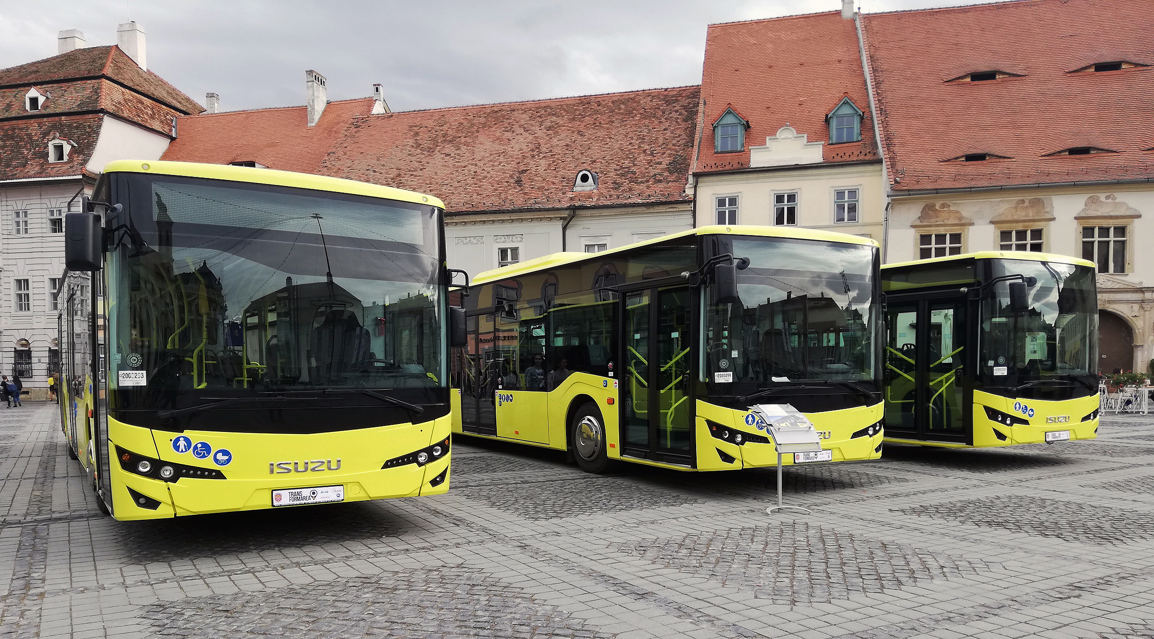 Anadolu Isuzu Romanya’nın Sibiu şehrine 38 araç teslimatı gerçekleştirdi