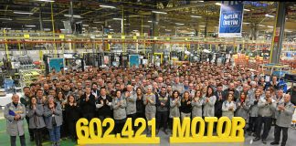 Oyak Renault’dan rekor motor üretimi