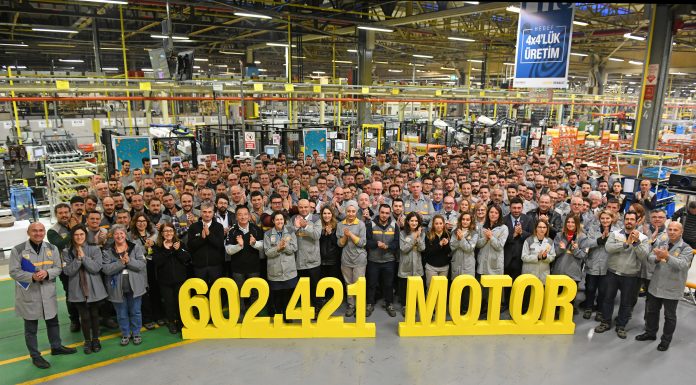 Oyak Renault’dan rekor motor üretimi