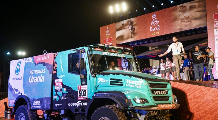 PETRONAS De Rooy IVECO Takımı, Dakar 2019 Rallisinde dört kamyonu ile ilk 10’da, podyumda yerini aldı