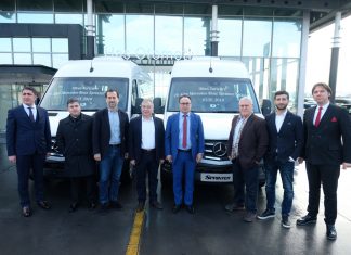 Mercedes-Benz Türk, yılın ilk filo teslimatını Ofses Turizm’e 20 adet Sprinter ile gerçekleştirdi