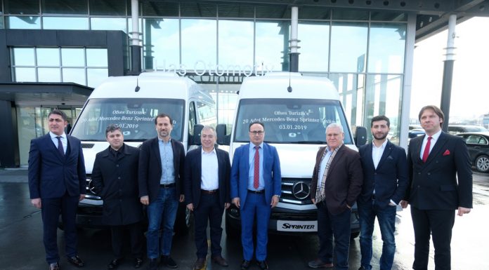 Mercedes-Benz Türk, yılın ilk filo teslimatını Ofses Turizm’e 20 adet Sprinter ile gerçekleştirdi