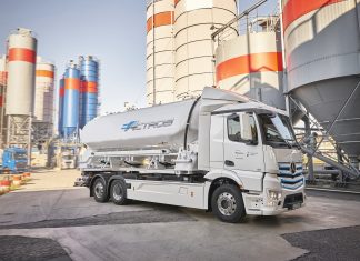 Elektrikli Mercedes-Benz eActros İnovasyon Filosu, Almanya ve İsviçre’de müşterilere teslim edildi