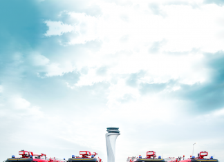 Volvo Trucks’tan İstanbul Havalimanı’nda kullanılmak üzere 5 özel üretim itfaiye kamyonu