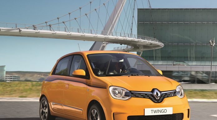 RENAULT ve DACIA YENİLİKLERİYLE 2019 CENEVRE OTOMOBİL FUARI’NDA