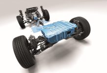 TAMAMEN YENİLENEN SUBARU FORESTER VE SUBARU XV E-BOXER HİBRİT MOTORA KAVUŞTU