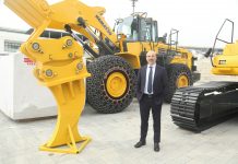 Komatsu, 25.İzmir Mermer Fuarı’nda üstün performanslı yükleyici ve ekskavatörleriyle göz doldurdu