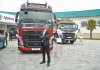 Volvo Trucks, İzmir Mermer Fuarı’nda zorlu şartların üstesinden gelmek için üretilen kamyonları ile öne çıktı