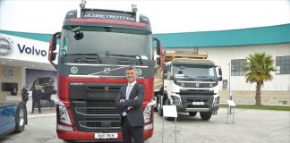 Volvo Trucks, İzmir Mermer Fuarı’nda zorlu şartların üstesinden gelmek için üretilen kamyonları ile öne çıktı