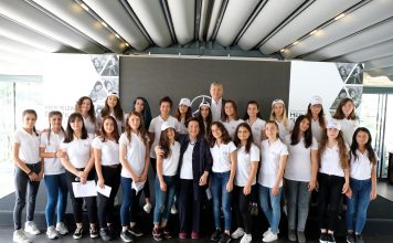 Mercedes-Benz Türk geleceğin yıldız gençlerini destekliyor