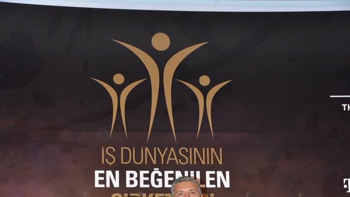 Mercedes-Benz Türk bir kez daha “Otomotiv Sektörünün En Beğenilen Şirketi” seçildi