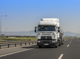 RENAULT TRUCKS D SERİSİ, YURTİÇİ NAKLİYESİNDE İDDİASINI SÜRDÜRÜYOR