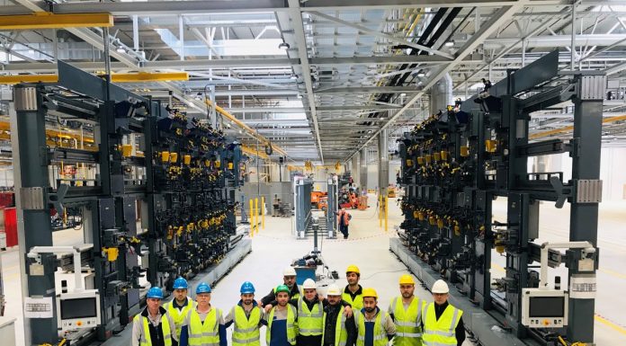 Çek Cumhuriyeti’ndeki otobüs fabrikasının kurulumunda 1 milyon avroluk Mercedes-Benz Türk imzası