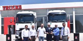 RENAULT TRUCKS, MERSİN’DE HIZ KESMİYOR