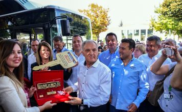 Anadolu Isuzu Makedonya’nın Prilep Belediyesi’ne 4 adet CNG sistemli Isuzu Citiport teslim etti