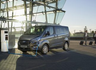 Ford, en yeni elektrikli ve hibrit araç modellerini Frankfurt’ta tanıttı