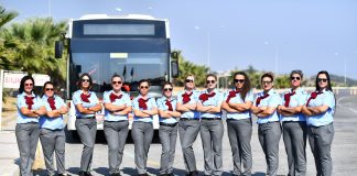 İzmir’de kadın şoförler yollarda