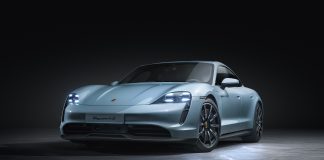 Porsche’nin tamamen elektrikli spor otomobil ailesinin en yeni üyesi: Taycan 4S