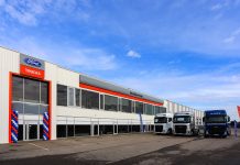 Ford Trucks’ın uluslararası büyüme yolculuğu Polonya ve Litvanya’daki bayi açılışlarıyla sürüyor