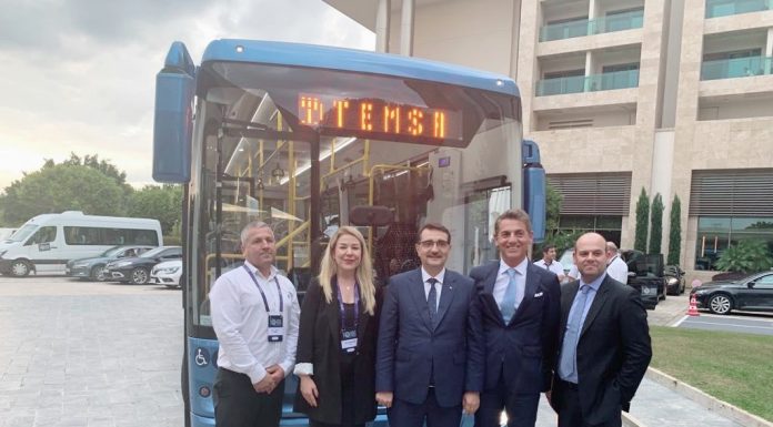 Enerji ve Tabi Kaynaklar Bakanı Fatih Dönmez TEMSA MD9 ElectriCITY otobüsü test etti.