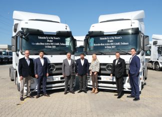 TruckStore güvencesiyle Toksuzlar Transport’a 30 adet çekici teslim edildi
