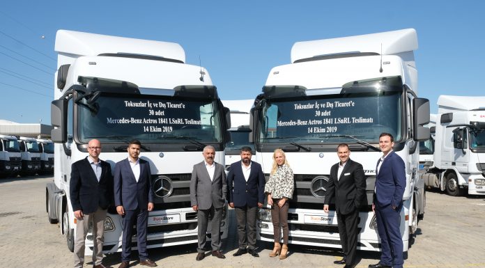TruckStore güvencesiyle Toksuzlar Transport’a 30 adet çekici teslim edildi