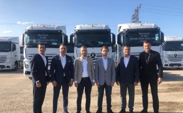 Mercedes-Benz Türk, 25 adetlik Mercedes-Benz Actros teslimatı gerçekleştirdi