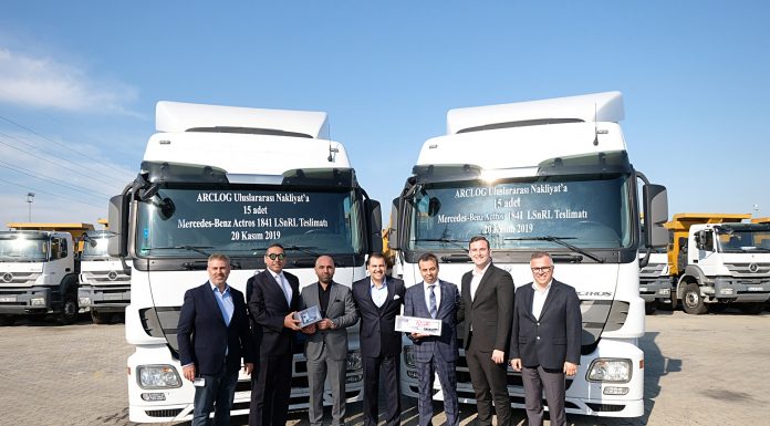 TruckStore güvencesiyle ARCLOG Uluslararası Nakliyat’a 15 adet çekici teslim edildi
