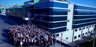 Mercedes-Benz Türk Dünya Mühendisler Günü’nü kutluyor