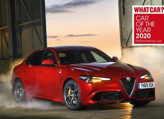 Alfa Romeo Giulia Quadrifoglio Ödülde Hat-Trick Yaptı!