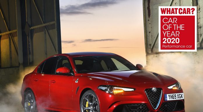 Alfa Romeo Giulia Quadrifoglio Ödülde Hat-Trick Yaptı!