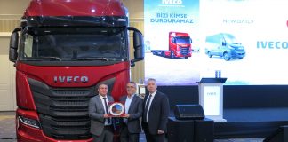 IVECO, ilk IVECO S-WAY çekicileri törenle teslim etti.