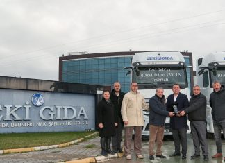 Mercedes-Benz Türk’ten ilk Yeni Actros teslimatı
