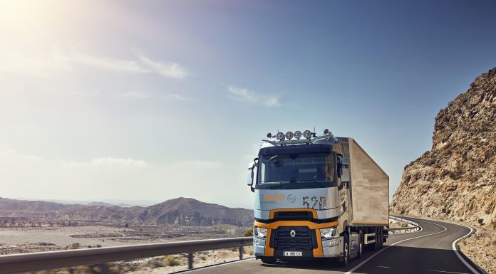 RENAULT TRUCKS 13 LİTRE MOTORLU ÇEKİCİLER İLE BULUŞMALAR BAŞLIYOR