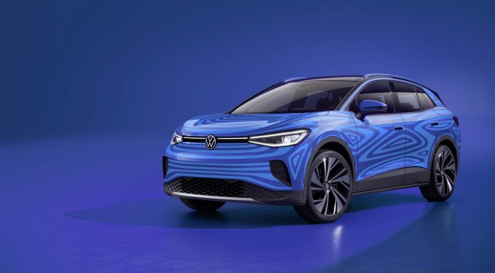 Volkswagen, tamamen elektrikli ilk SUV modeli ID.4’ü ve ikonik performans odaklı versiyonlarını görücüye çıkarıyor